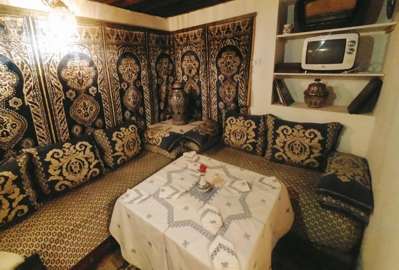 Riad Dar Kirami Fès Exteriör bild