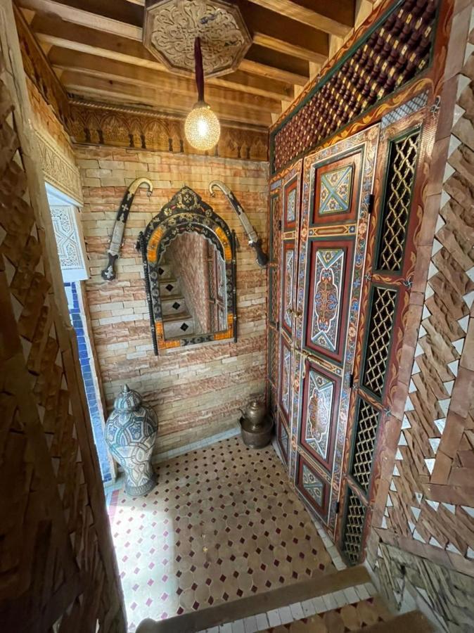 Riad Dar Kirami Fès Exteriör bild