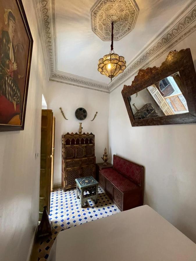 Riad Dar Kirami Fès Exteriör bild